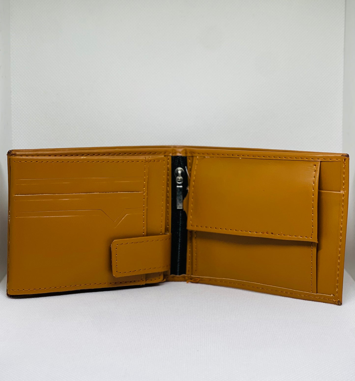 Versatile Leather Wallet