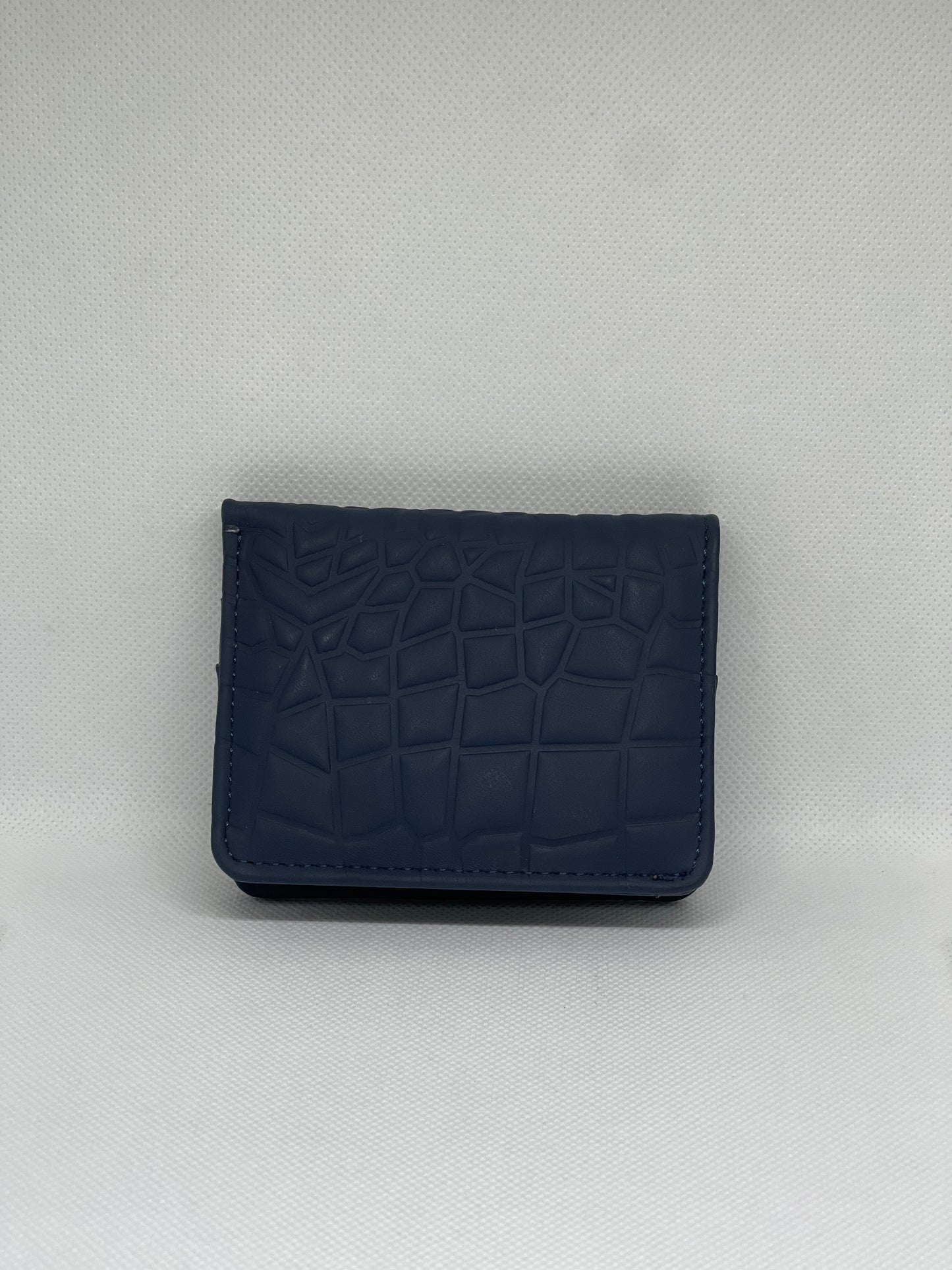 Crocodile Texture Card Holder